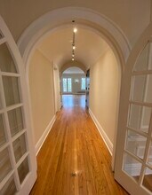 2029 W Jarvis Ave in Chicago, IL - Building Photo - Building Photo