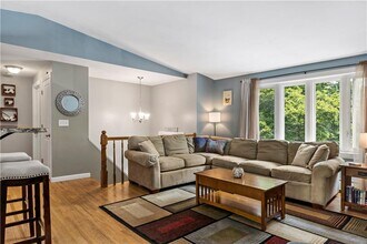 66 Tupelo Trail in Narragansett, RI - Building Photo - Building Photo