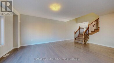 28 Holder Dr in Brantford, ON - Building Photo - Building Photo