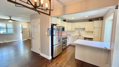 793 W Longview Ave in Littleton, CO - Building Photo - Building Photo