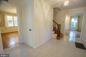 5908 Walhonding Rd in Bethesda, MD - Building Photo - Building Photo