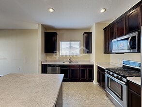 8364 W Green Kingfisher Ln in Tucson, AZ - Building Photo - Building Photo