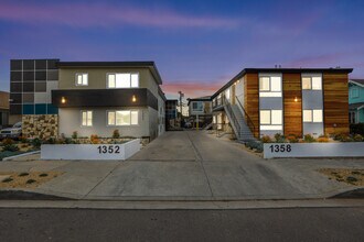 1358 W. 36th St. in Los Angeles, CA - Foto de edificio - Building Photo
