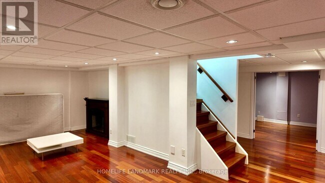 197 Fincham Ave in Markham, ON - Building Photo - Building Photo