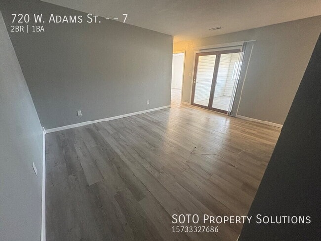 720 W Adams St in Jackson, MO - Building Photo - Building Photo