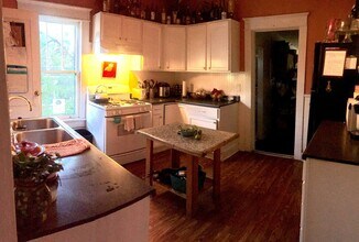 1801 Allison Pl in Nashville, TN - Foto de edificio - Building Photo