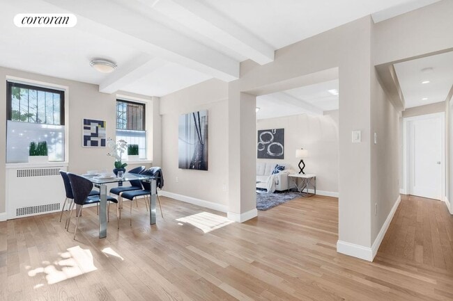 425 Central Prk W in New York, NY - Building Photo - Building Photo