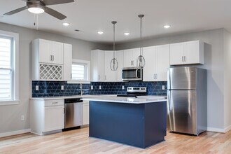 313 W 26th St, Unit 2 in Richmond, VA - Foto de edificio - Building Photo
