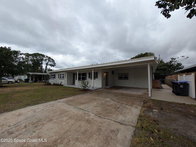 3240 Flamingo Ct in Titusville, FL - Building Photo - Building Photo