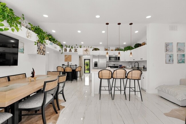 1433 NE 53rd Ct in Pompano Beach, FL - Foto de edificio - Building Photo