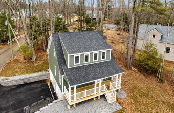 4 Pinehurst Ave in Northwood, NH - Building Photo - Building Photo