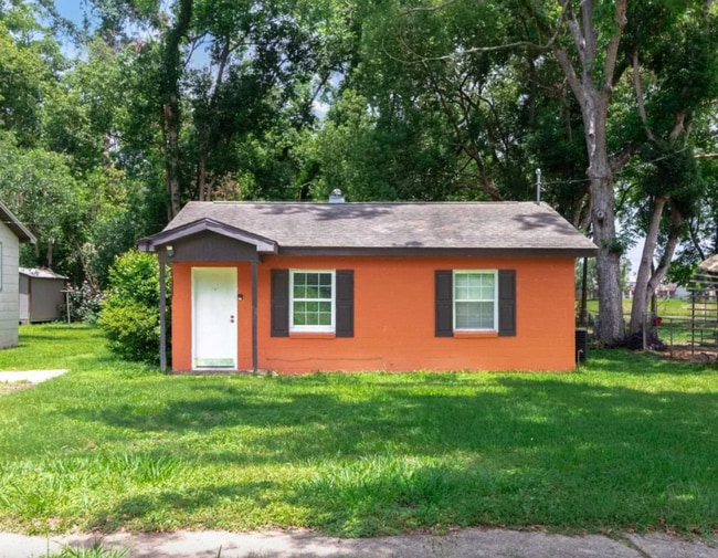 property at 1502 Pepper Dr