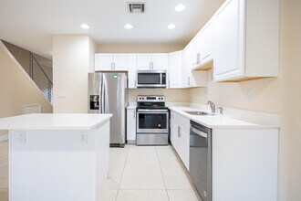 12437 Westhampton Cir in Wellington, FL - Building Photo - Building Photo