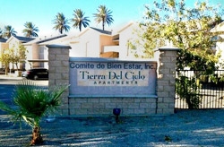 Tierra Del Cielo Apartments in Somerton, AZ - Foto de edificio