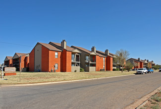 Windmill Apartments in Slaton, TX - Foto de edificio - Building Photo