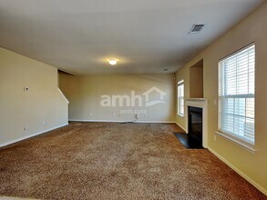 206 Wild Dogwood Way in Greenville, SC - Building Photo - Building Photo