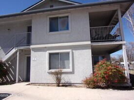 716 1st St in Prescott, AZ - Building Photo