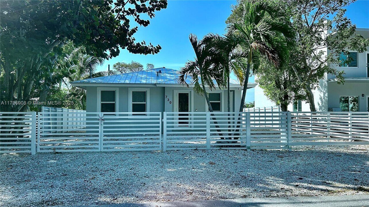 730 Largo Rd in Key Largo, FL - Building Photo