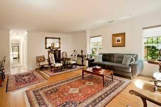 1051 S Stanley Ave in Los Angeles, CA - Building Photo - Building Photo