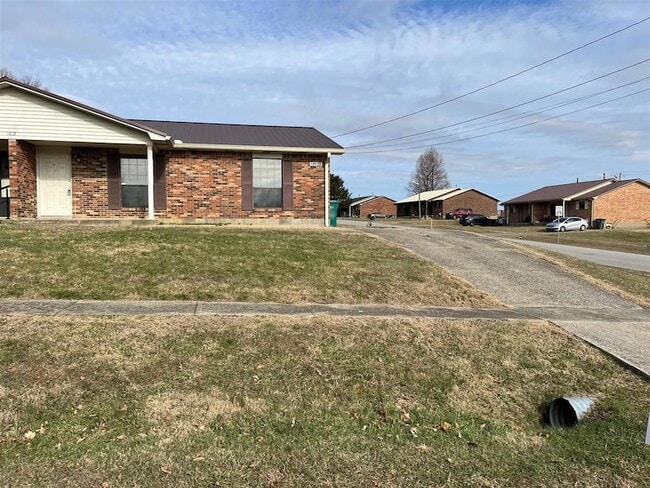 1012 Windview Pl in Elizabethtown, KY - Building Photo - Building Photo