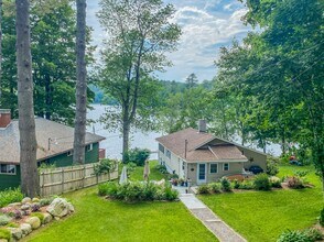 33 Welch Point Rd in Winthrop, ME - Building Photo - Building Photo