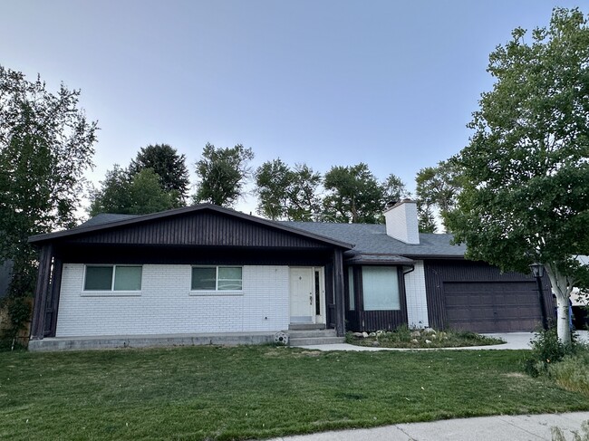 property at 2129 Creek Way