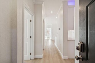 5000 Culbreath Key Way, Unit 4207 in Tampa, FL - Foto de edificio - Building Photo