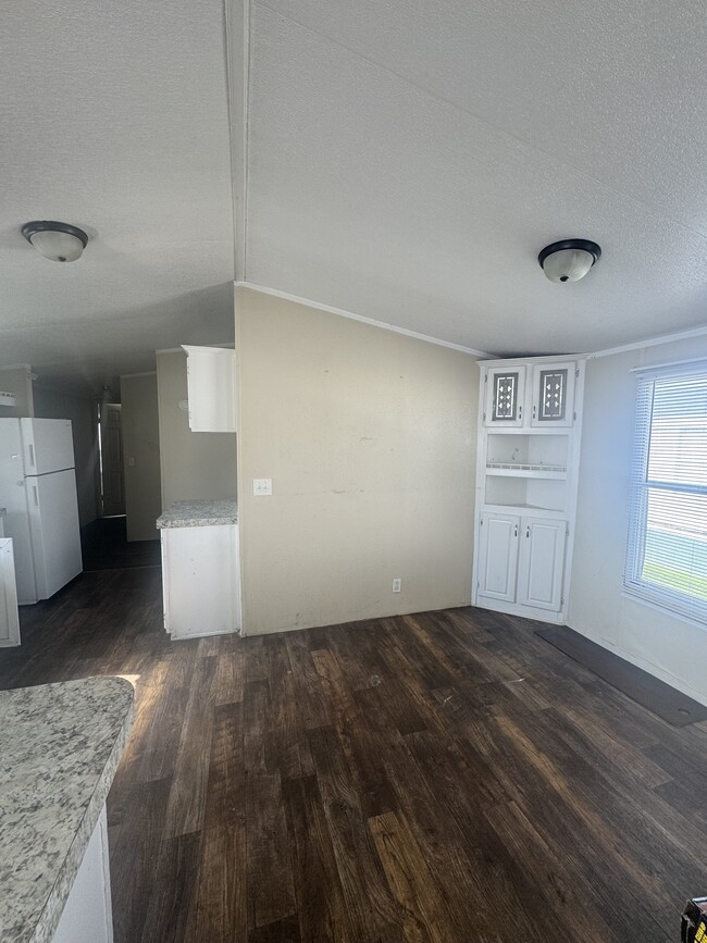 property at 305 S Amy Ln