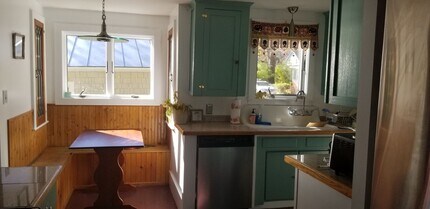 22 Day St in Windsor, VT - Building Photo - Building Photo