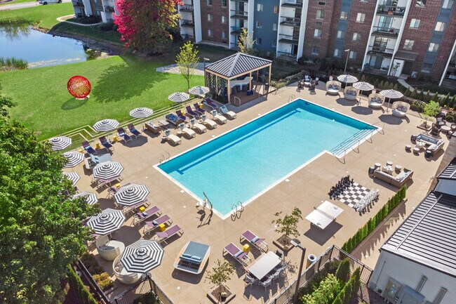 Residences at Lakeside photo'