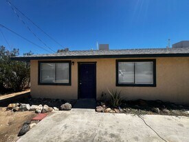 6589 Palo Verde Ave in Twentynine Palms, CA - Building Photo
