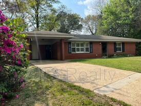 972 Green Ridge Ct in Montgomery, AL - Building Photo