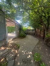 413 Melrose St in Zillah, WA - Building Photo - Building Photo