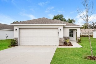 449 Hunt Blvd in Auburndale, FL - Building Photo