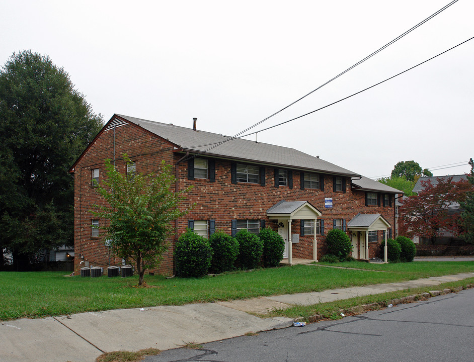 651 Mulberry St in Winston-Salem, NC - Building Photo