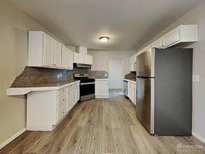 730 Wyoming Ave in Reno, NV - Foto de edificio - Building Photo