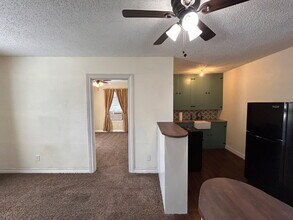 1707 32nd St in Lubbock, TX - Foto de edificio - Building Photo