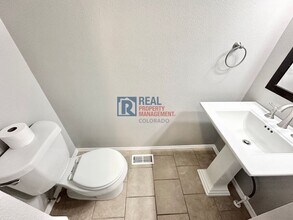 251 S Nome St in Aurora, CO - Building Photo - Building Photo