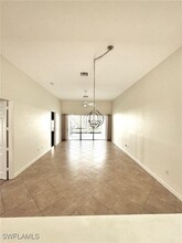 5939 Northridge Dr in Naples, FL - Foto de edificio - Building Photo