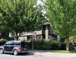 The Beaches in Vancouver, BC - Building Photo