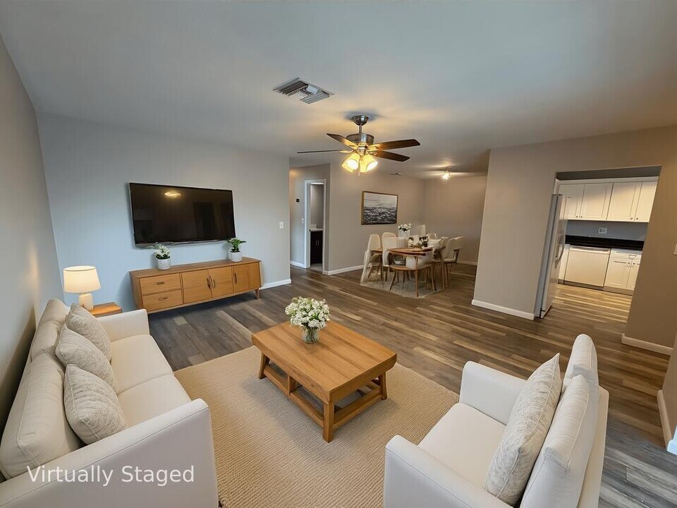 1250 SE Parkview Pl in Stuart, FL - Building Photo