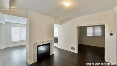 16 Mussle White Rd in Brampton, ON - Building Photo - Building Photo