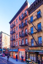 696 Ninth Ave in New York, NY - Building Photo - Building Photo