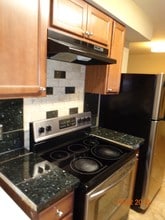 946 Jennifer Jean Dr in Baton Rouge, LA - Foto de edificio - Building Photo