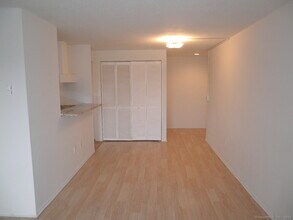 5 Nabby Rd in Danbury, CT - Building Photo - Building Photo