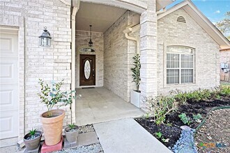 2725 Diamond Trail in New Braunfels, TX - Building Photo - Building Photo
