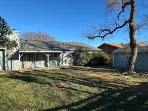 9227 Spring Dawn St in San Antonio, TX - Building Photo - Building Photo