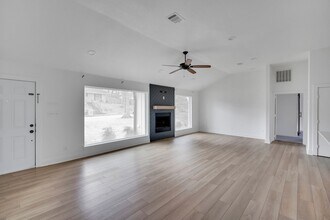 3301 Yellowstone Dr in Arlington, TX - Building Photo - Building Photo