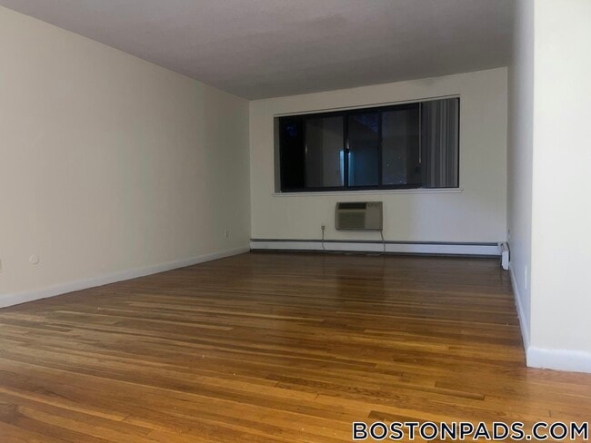 122 Dustin St, Unit 12A in Boston, MA - Building Photo - Building Photo