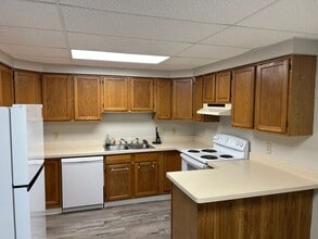 153 W Seneca St in Oswego, NY - Building Photo - Building Photo